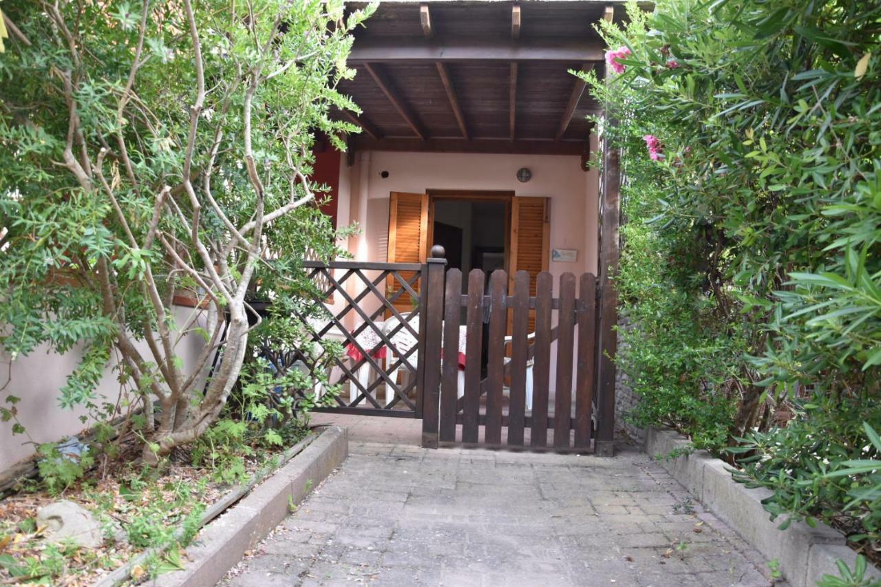 Suri At Home Stintino Exterior foto